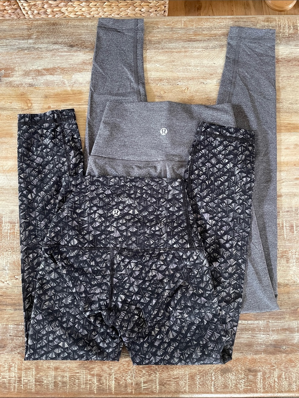Set of 2: Lululemon High Times Pant nulux ,Wunder Under High Rise Tight Luxtreme